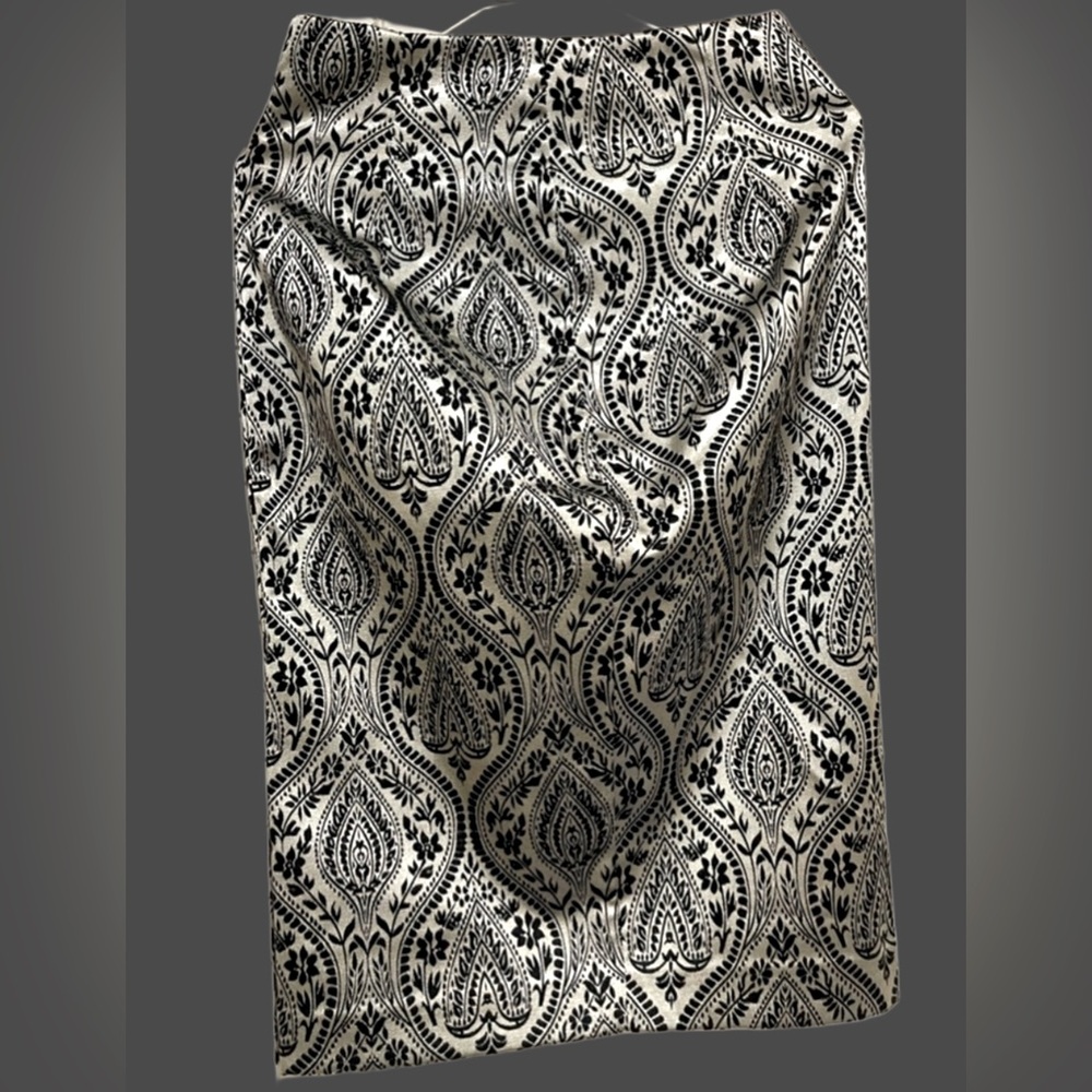 Silver/Black Holiday Pencil Skirt - NWT